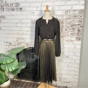 White House Black Market Metallic Gold Pleated Slightly Sheer Midi Skirt NWT